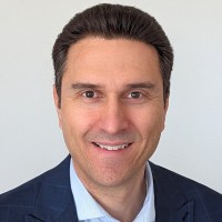 Email e telefono di Vladimir Novak