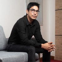 Versusmind Employee Hishaam Namooya's profile photo
