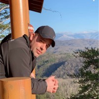 DRT Holdings, LLC Employee Dan Burden's profile photo