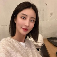 Evermind s.r.l. Employee Ann Zhao's profile photo