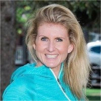 Inversion Yoga Employee Ariel Mann's profile photo