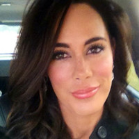 Coast to Coast Custom Furniture Employee Mandy Moore's profile photo