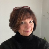 Monique Barendsen Email