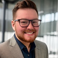 Arik Snyder Email & Phone Number