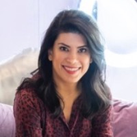 Meta Employee Azin Alavi's profile photo