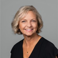 Traci Schilling Email & Phone Number