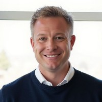 Pinnacle Real Estate Advisors Employee Barton Thompson's profile photo