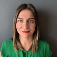 Adriana Barba Email