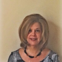 Crown Title Corporation Employee Sherry Sandler's profile photo
