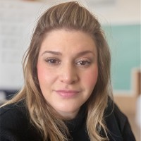 Robin Bernstein Email