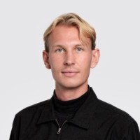 Albin Caspersen Email