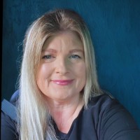 Leah Wolfe Email & Phone Number