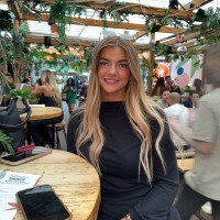 Crown Business Finance Limited Employee Olivia Lincoln's profile photo
