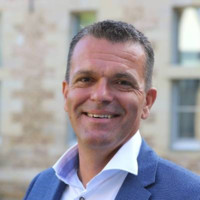 Mike Molhoek Email