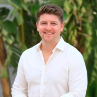 Window Widgets Employee Andrew Taylor's profile photo