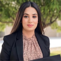 UECompression Employee Meena Saber's profile photo