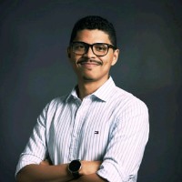 Julio César Ruiz Tejada Email