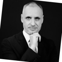 DSK Bank Employee Slaveyko Slaveykov's profile photo