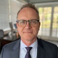 Email e telefono di Ed Hartman