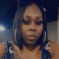 TeeShirtPalace Employee Sherri Weaver's profile photo