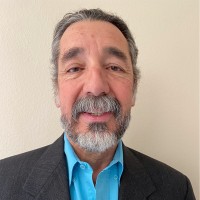 Food & Beverage Employee Raymond Hernandez's profile photo