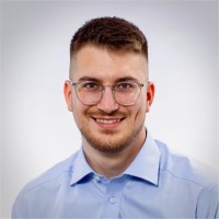 Niklas Lang Email