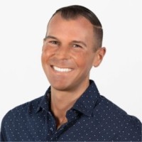 Douglas Elliman Real Estate Employee Eric Gonzalez's profile photo