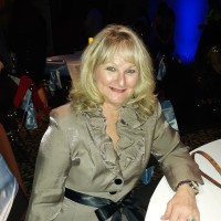 Laurie Greenup Email & Phone Number