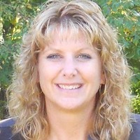 Connectronics Employee Michele Zimmerman's profile photo