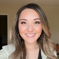 Reyn Spooner Employee Elsa Chau's profile photo