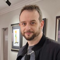 Ian Girvan Email
