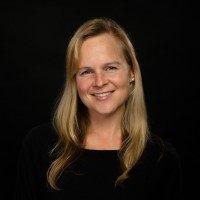 Kari Kelly Email & Phone Number