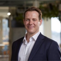 Piers Jalland Email