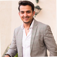 Applify Employee Deepak Bhagat's profile photo