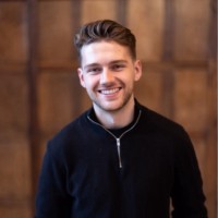 Sam MacGregor-Davis Email