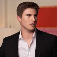 LUXE | Forbes Global Properties Employee Evan Kendig's profile photo