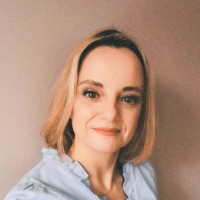 Marta Espadas Email