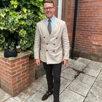 Oliver Thompson Email