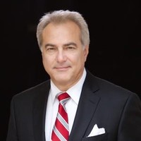 Email e telefono di Jerry Couvaras