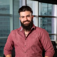 Roberto Pavón Email