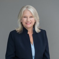 Regions Bank Employee Renée Davis's profile photo