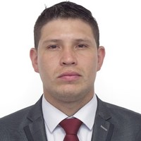 Jeferson Vega Muñoz Email