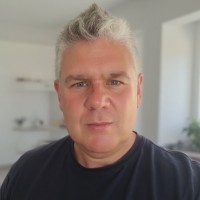 Love experience Employee Jonathan Lovatt-Young's profile photo