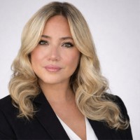 Globe Electric Employee Lorella Zingaro's profile photo