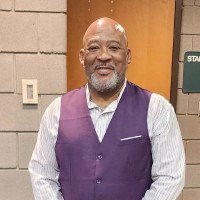 Crestdale Middle School Employee Robert Hollis's profile photo