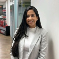 Camila Risk Rodríguez Email