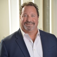 Cascade Wealth Advisors Employee Thomas Elzinga's profile photo