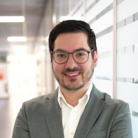 Matthias Mangold Email