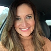 Loy-Lange Box Co. Employee Holly Schultz's profile photo