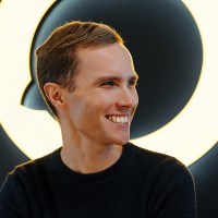 Jan Kiesewalter Email